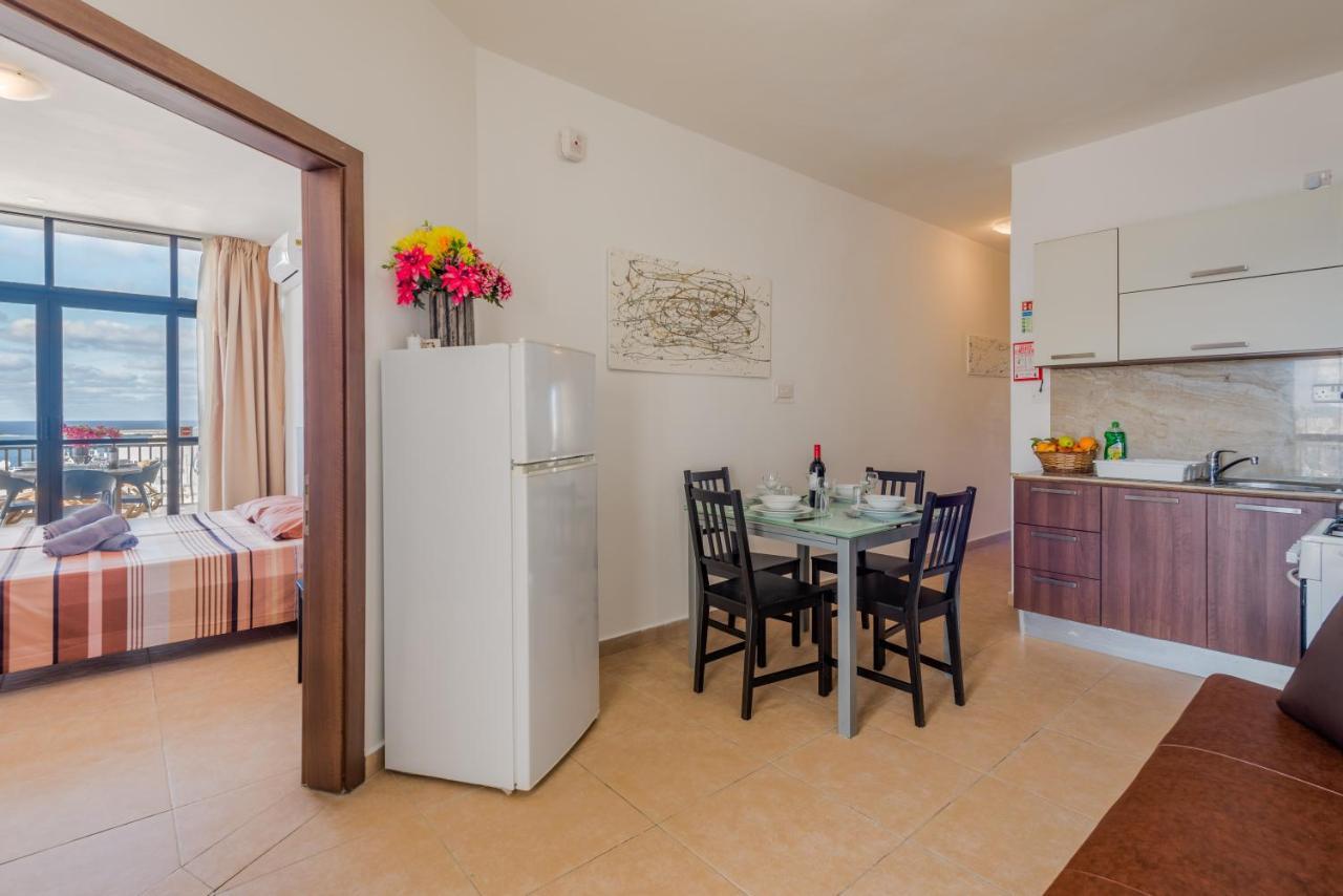 Seashells 2 Bedroom Apartment With Sunny Terrace With Stunning Sea Views - By Getawaysmalta San Pawl il-Baħar Eksteriør bilde